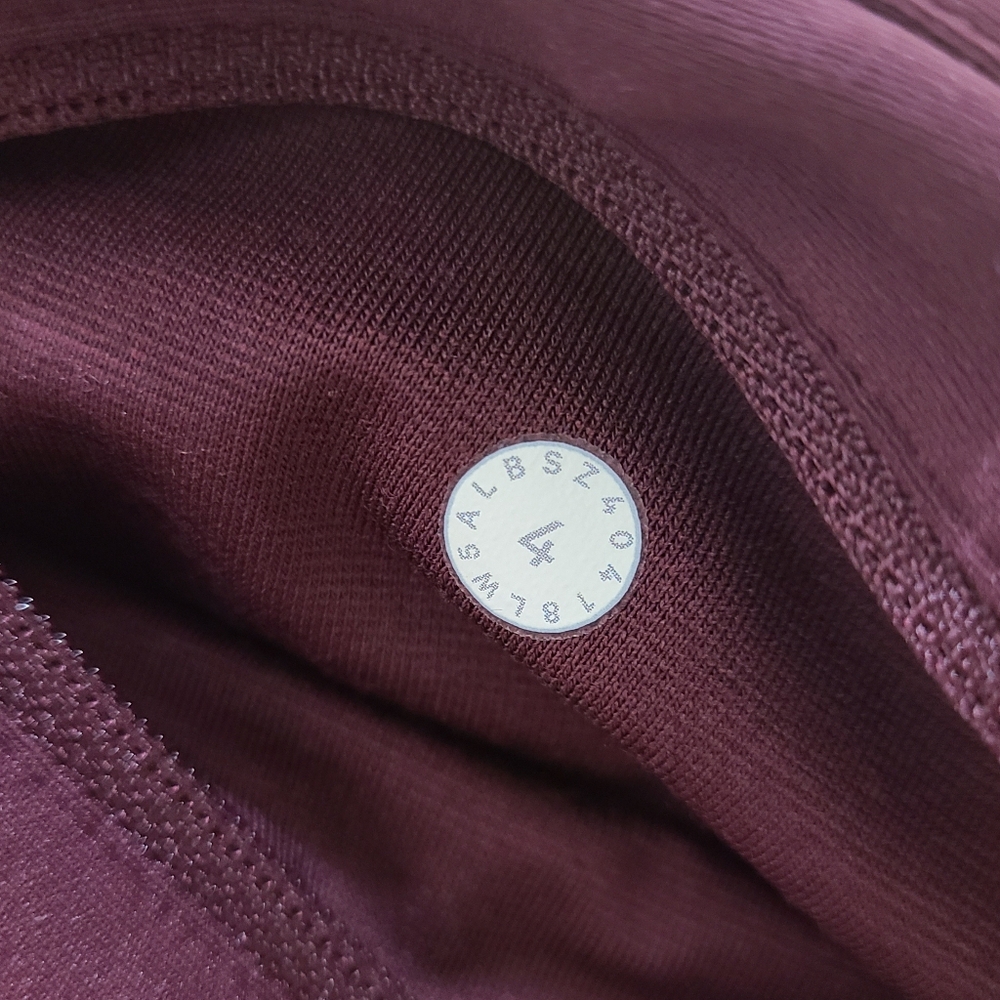 Lululemon Tight Stuff Tight II 25" Legging Deep Ruby Sz 4 - Picture 13 of 15